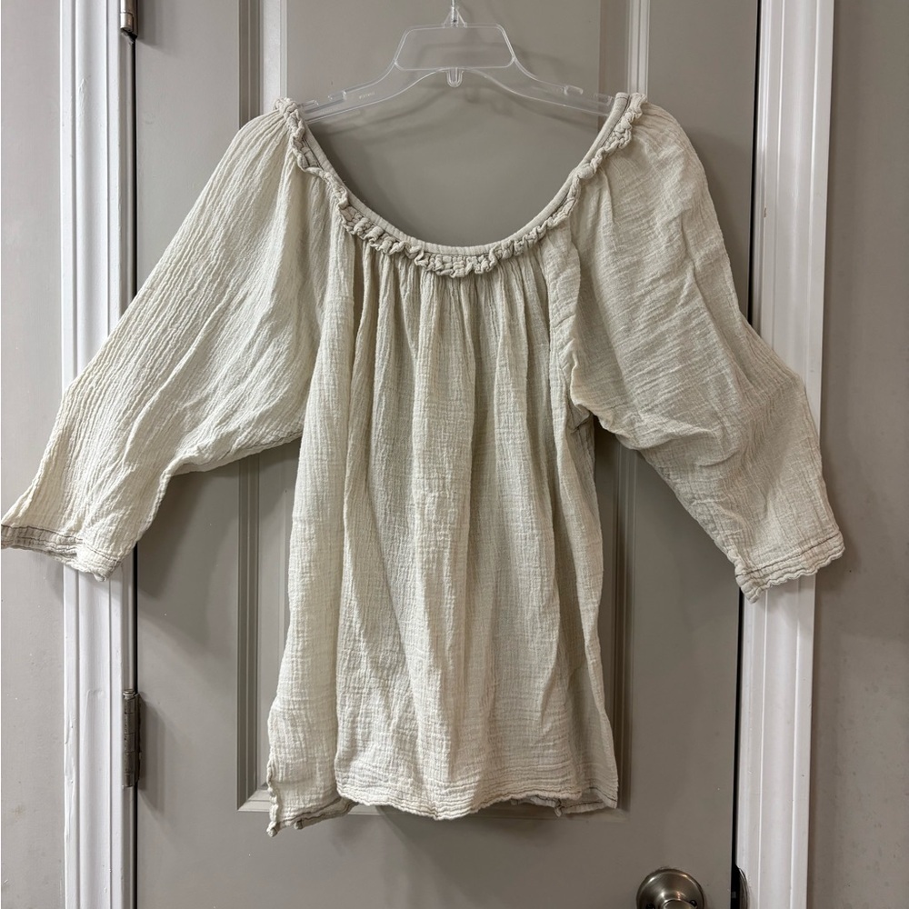 Women's Off-White Peasant Top